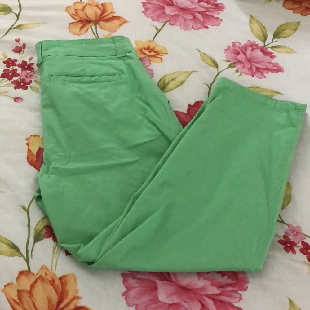 Crown and ivy crop pants.